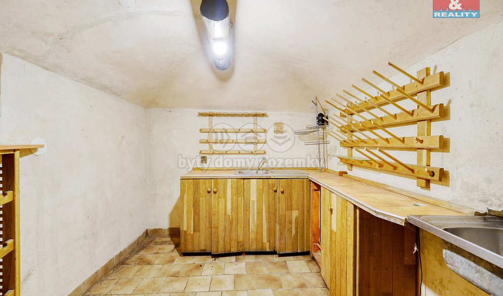 Prodej domu 203 m² s pozemkem 1 307 m², Mrákov – náhled fotky 17