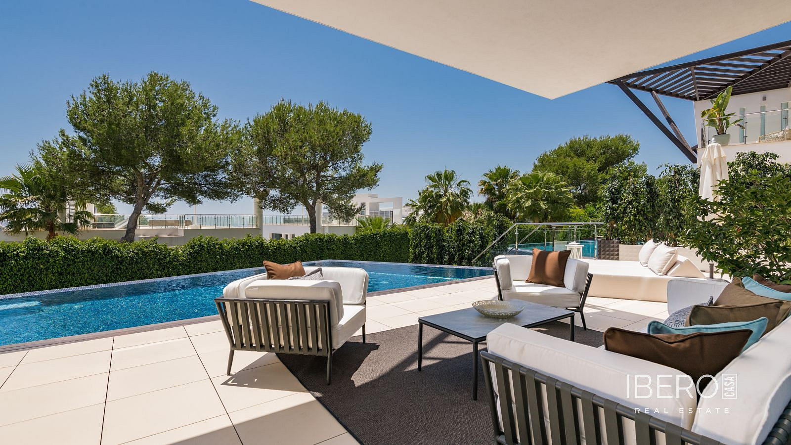 Prodej domu 567 m² s pozemkem 878 m² - Vista 3