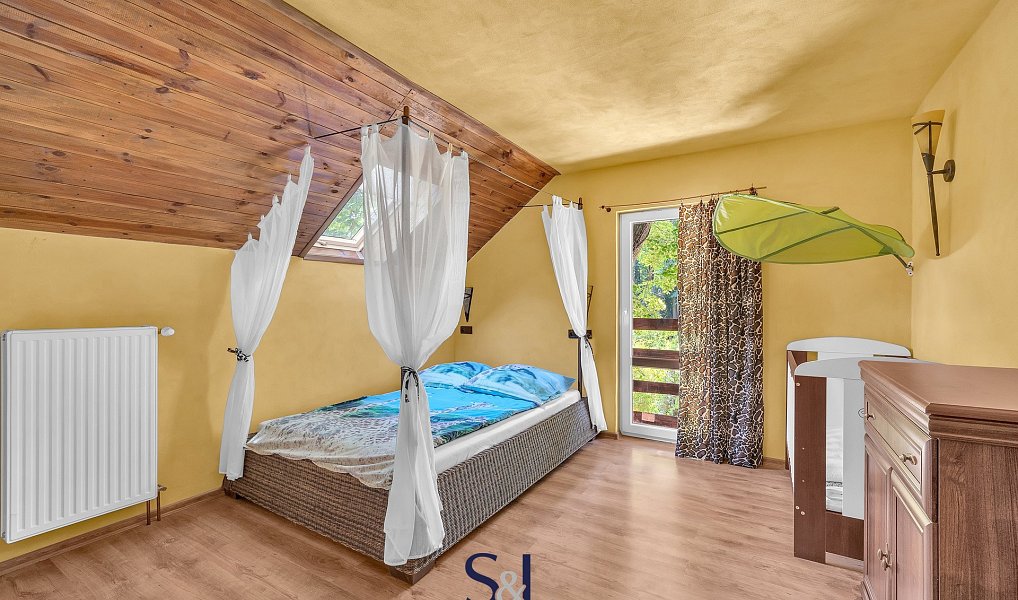 Prodej ubytovacího objektu 470 m², Heřmanice – náhled fotky 20