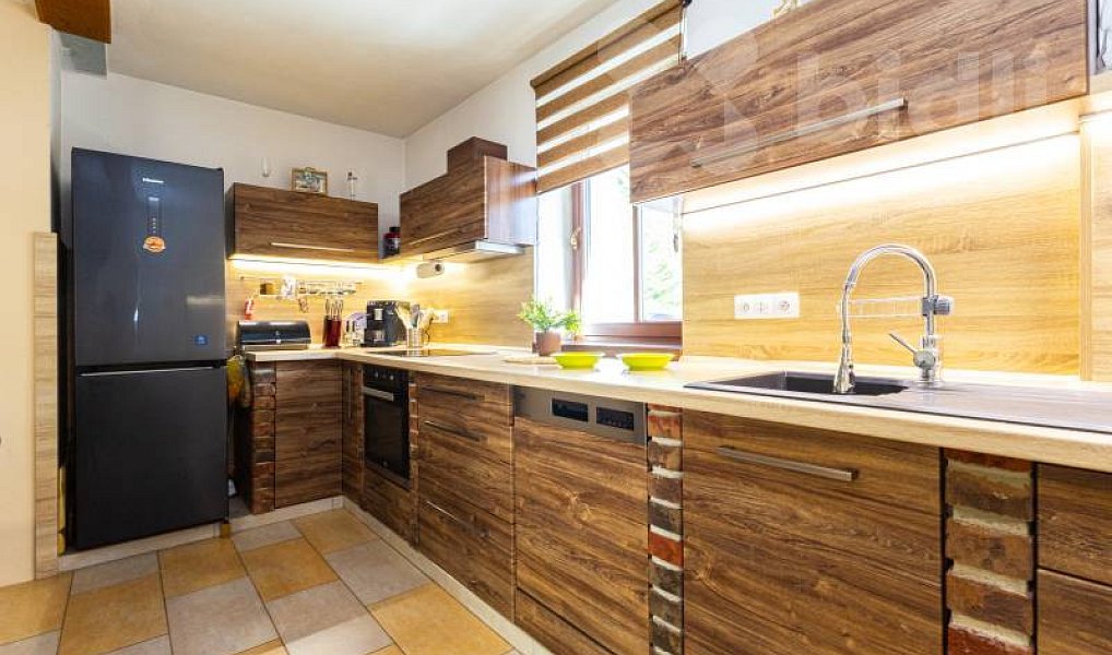 Prodej domu 180 m² s pozemkem 338 m², Lužnice – náhled fotky 6
