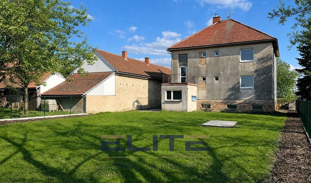 Prodej domu 253 m² s pozemkem 791 m², Hradčany – náhled fotky 27