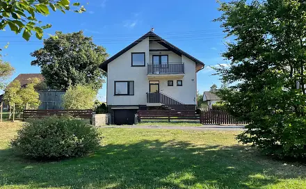 Pronájem domu 230 m² s pozemkem 601 m², Bříšťany, okres Jičín