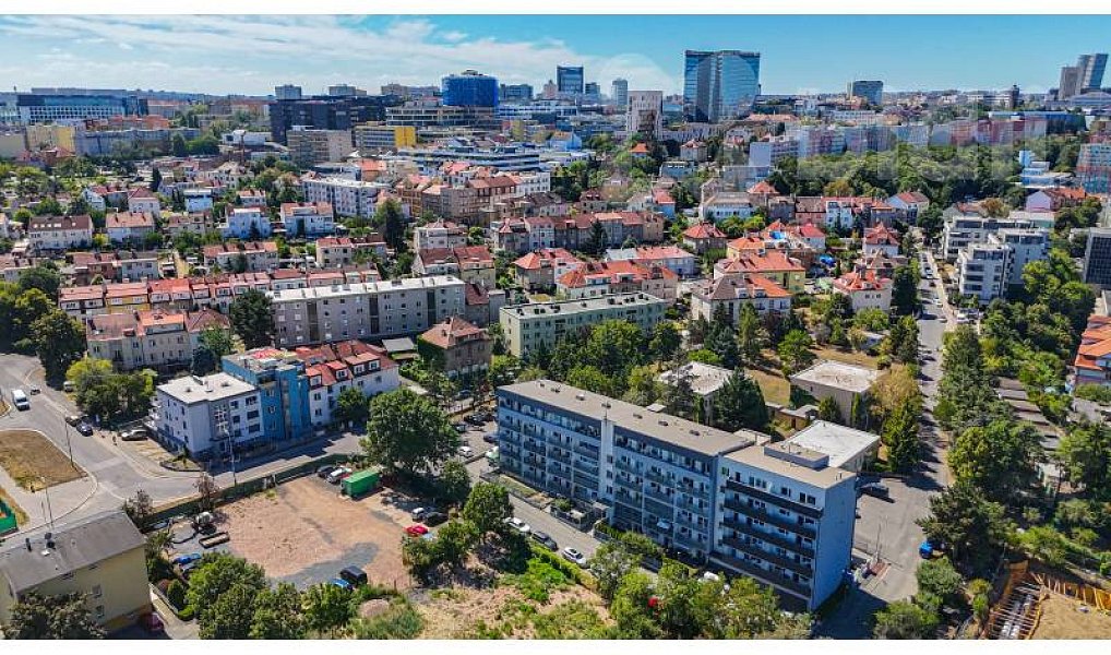 Prodej bytu 2+kk 69 m², Praha – náhled fotky 16
