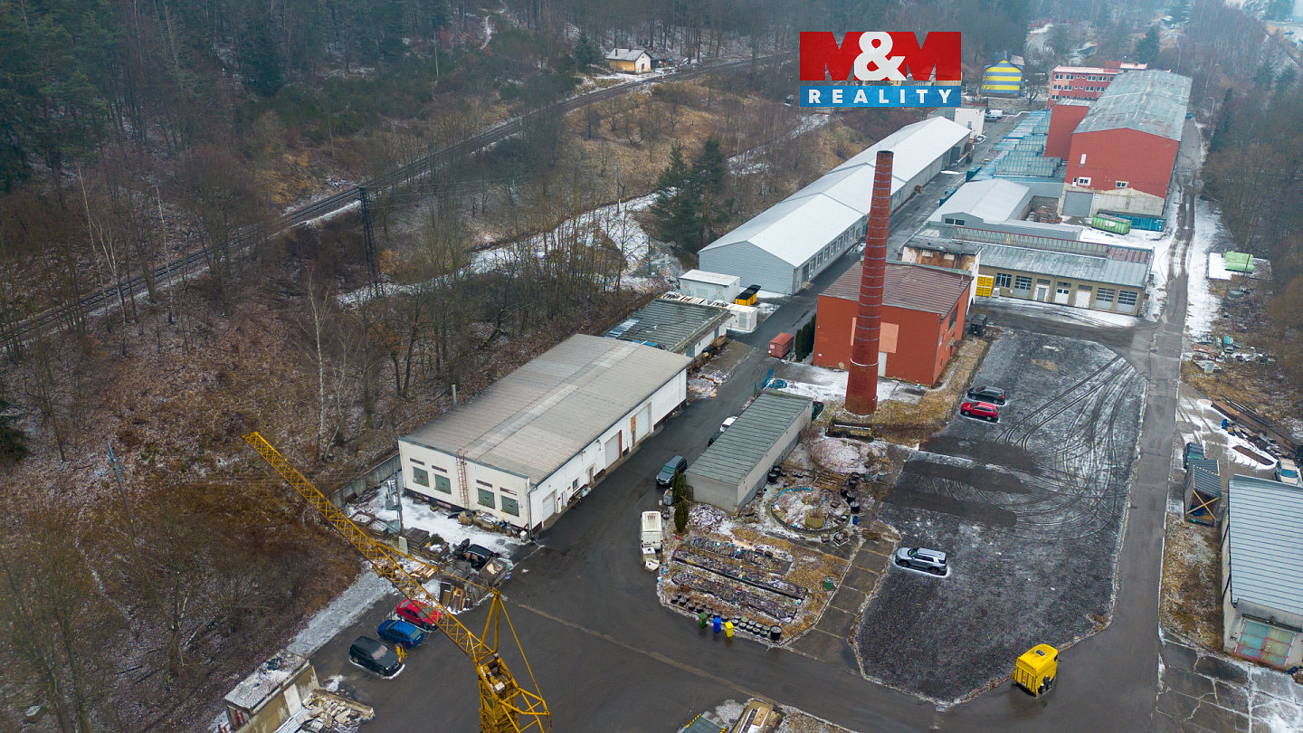 Prodej výrobních prostor 1 904 m²