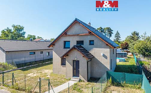 Prodej domu 127 m² s pozemkem 1 019 m², Písty, okres Nymburk