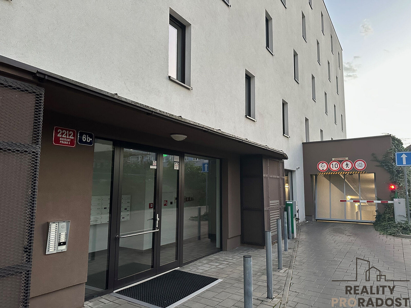Pronájem garáže 13 m2, Soukalova, Praha - Modřany – fotografie 4