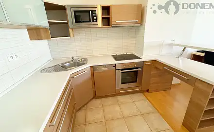 Pronájem bytu 2+kk 57 m², Na Honech I, Zlín