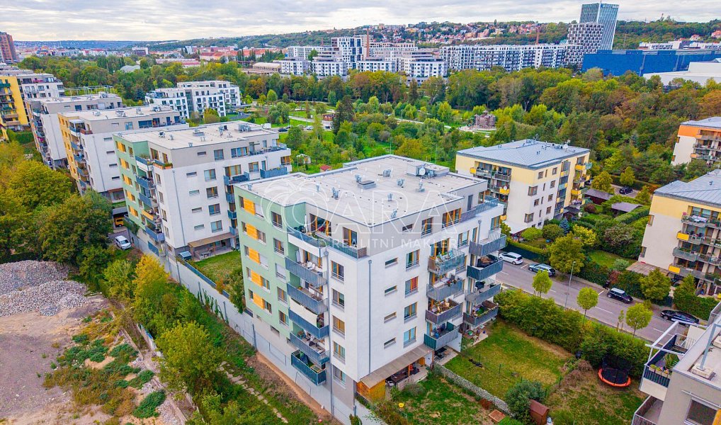 Prodej bytu 3+kk 79 m², Praha – náhled fotky 35
