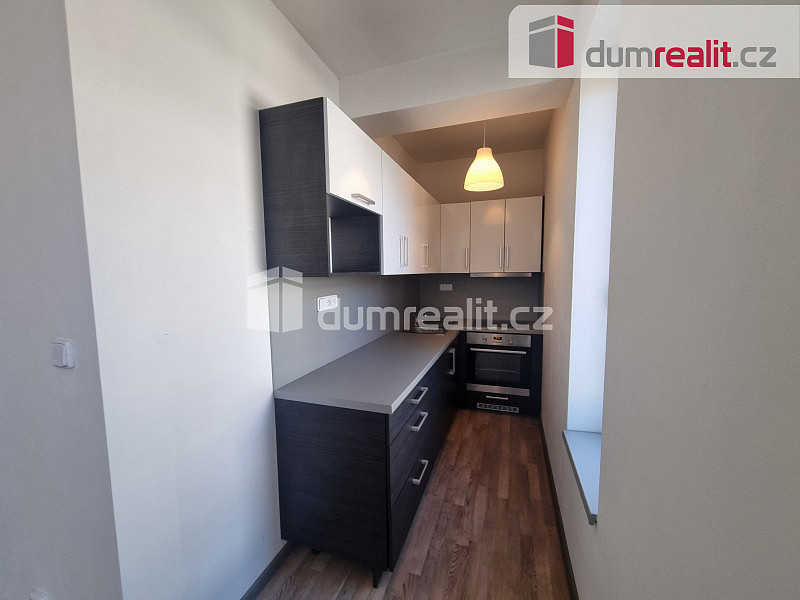 Pronájem bytu 1+kk 33 m² — photo 4