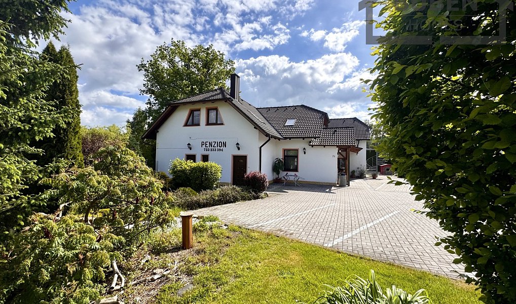 Prodej ubytovacího objektu 480 m², Tachov – náhled fotky 5