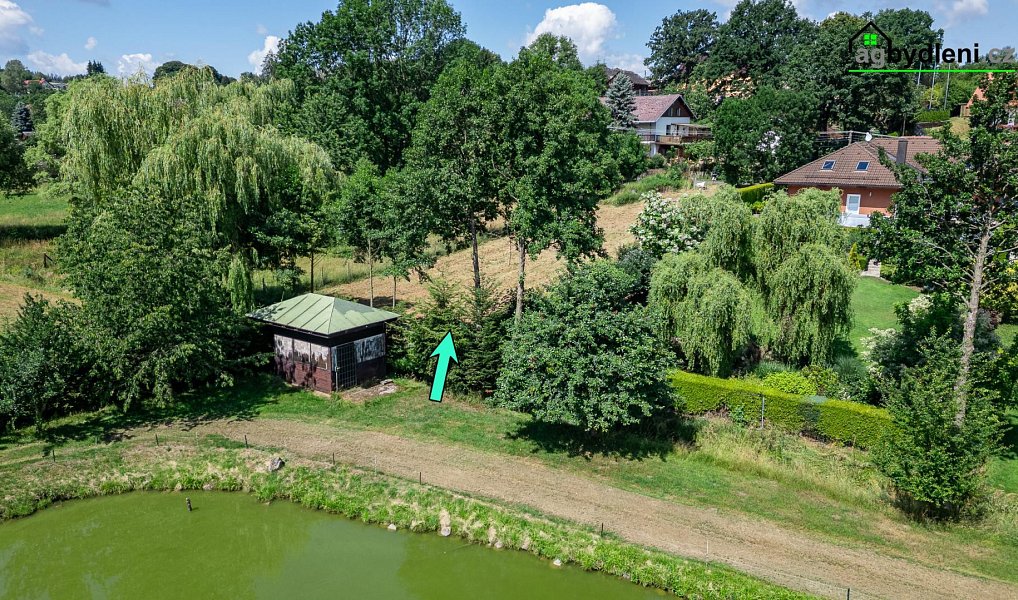 Prodej stavebního pozemku 1 205 m², Chudenín – náhled fotky 3