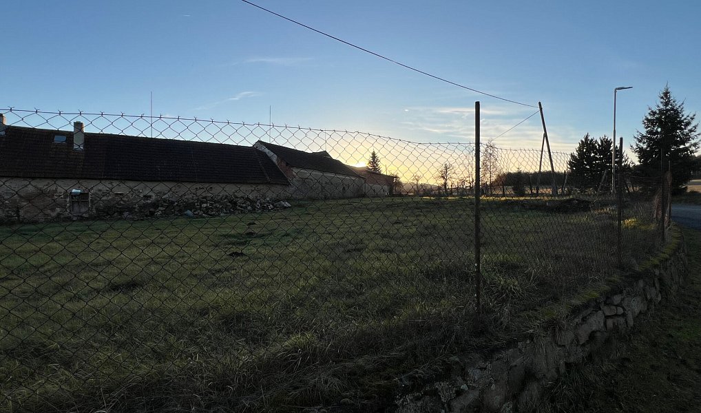Prodej stavebního pozemku 1 000 m², Jablonná – náhled fotky 13