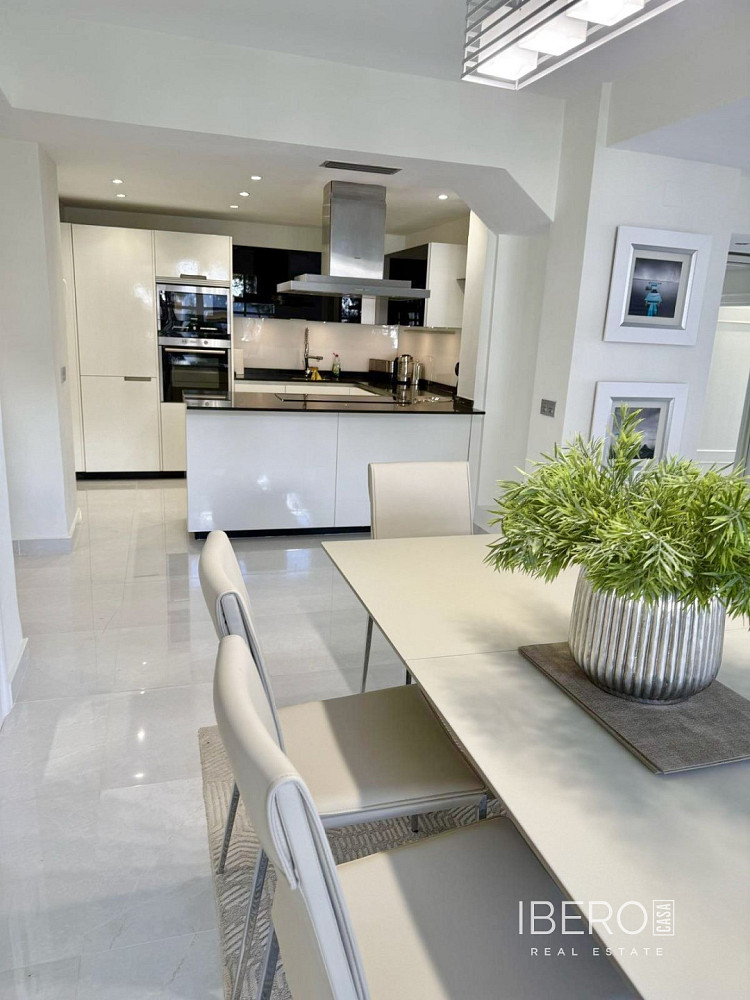 Pis 3+kk – Marbella, Elviria - Més