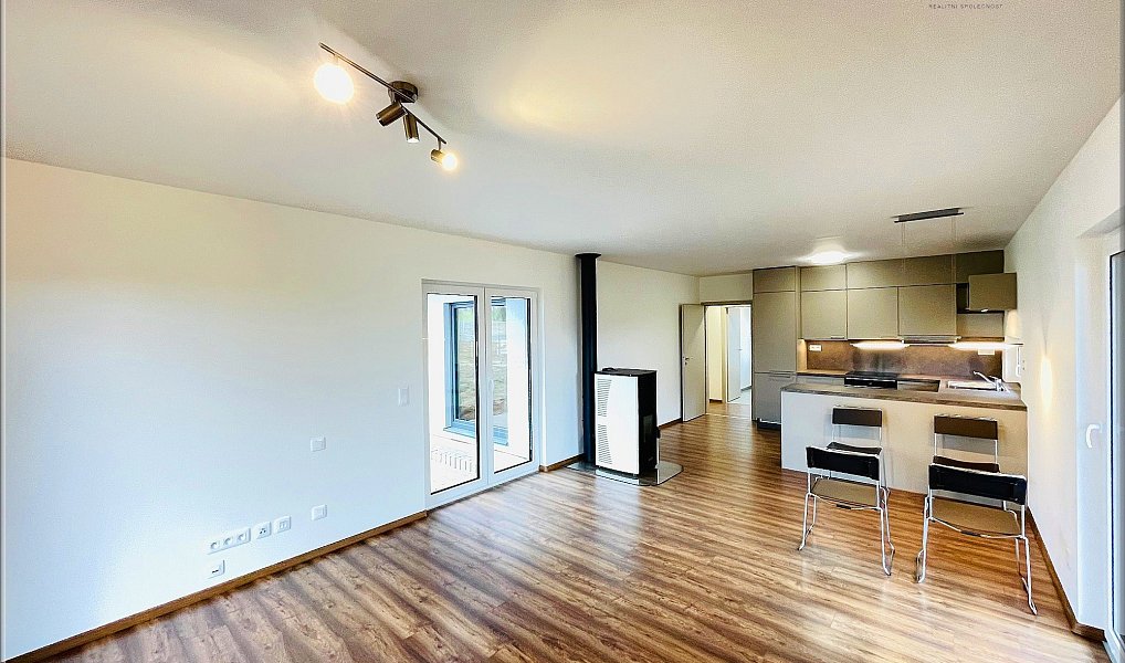 Prodej domu 106 m² s pozemkem 807 m², Řehenice – náhled fotky 17