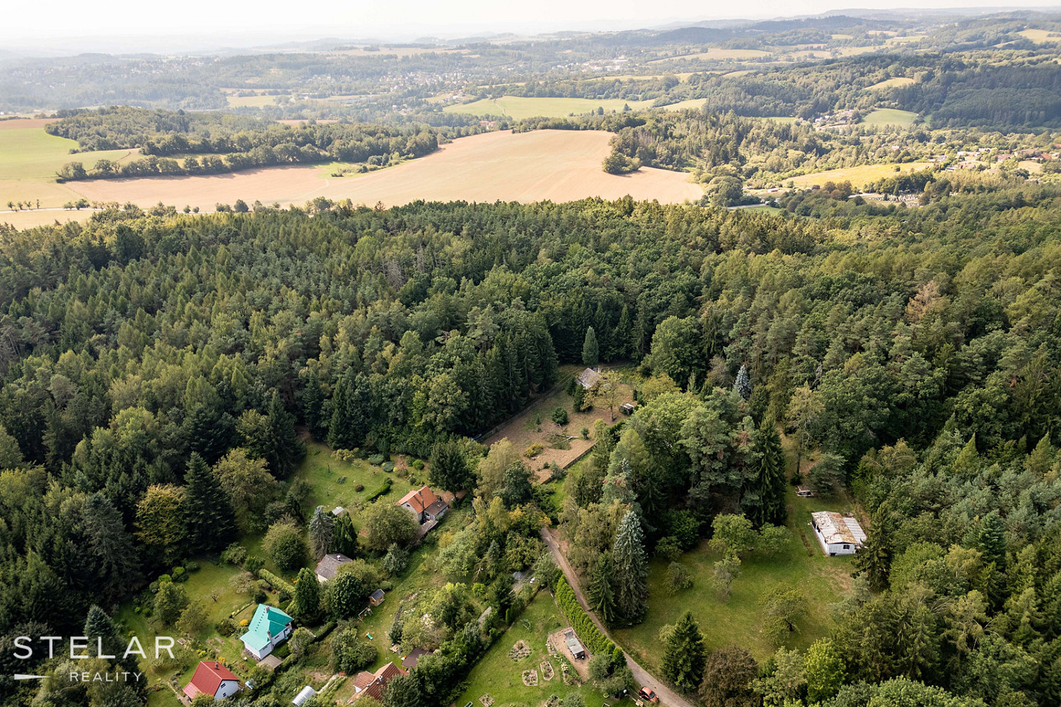 Prodej stavebního pozemku 1 560 m² – fotografie 4