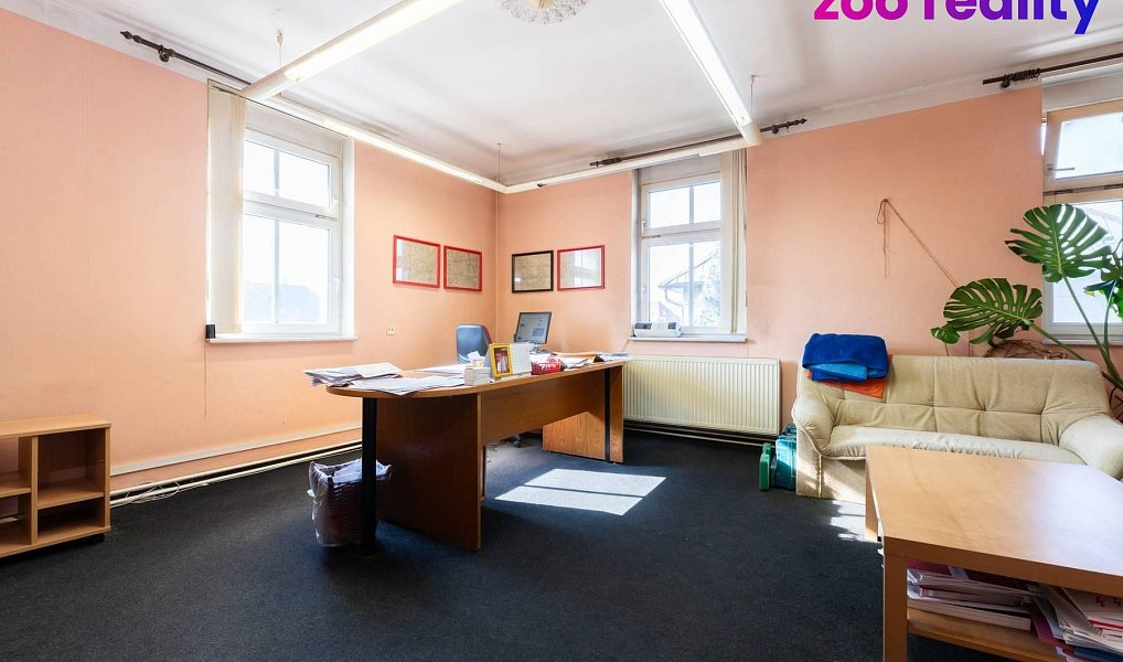 Prodej domu 381 m² s pozemkem 697 m², Chomutov – náhled fotky 17