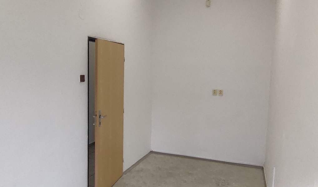 Pronájem kanceláře 33 m², Frýdek-Místek – náhled fotky 2