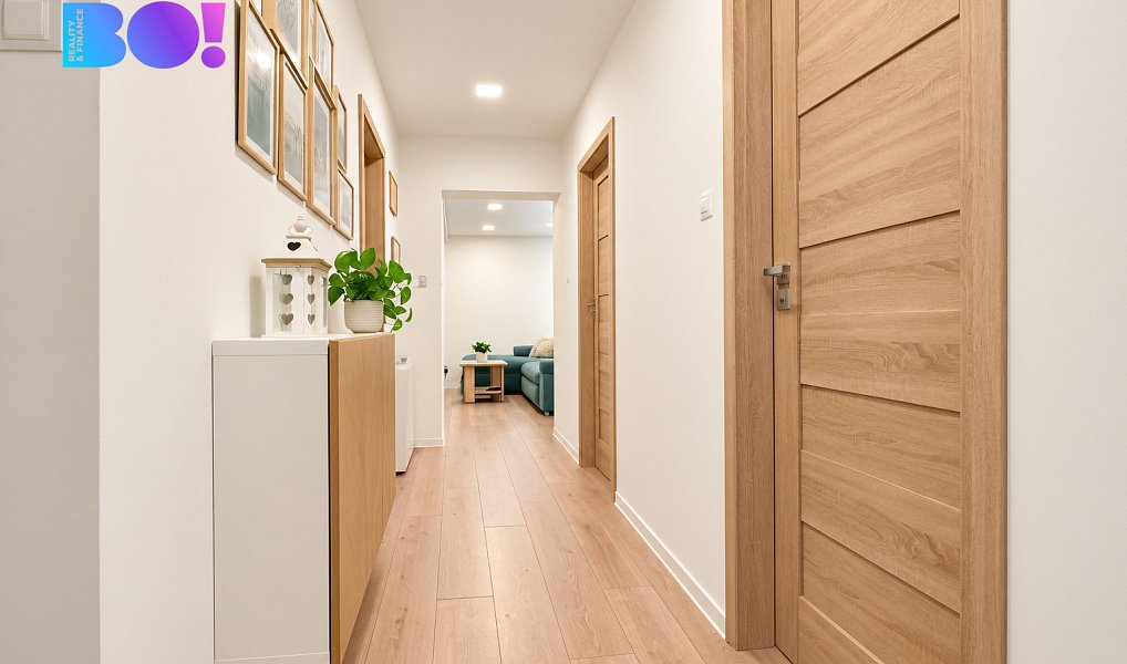 Prodej domu 258 m² s pozemkem 1 188 m², Strančice – náhled fotky 6