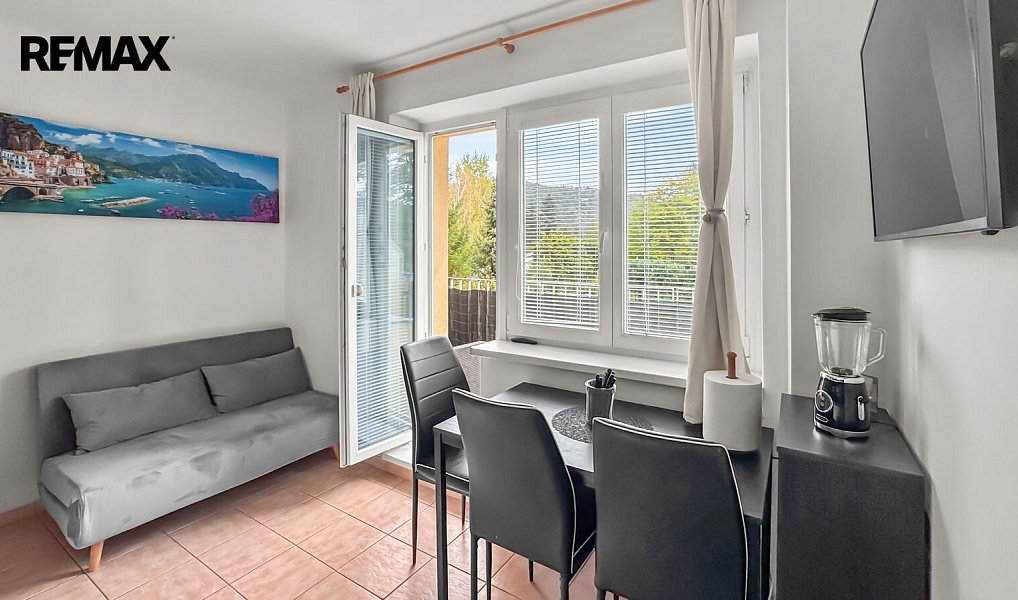 Prodej bytu 1+1 40 m², Slapy – náhled fotky 9