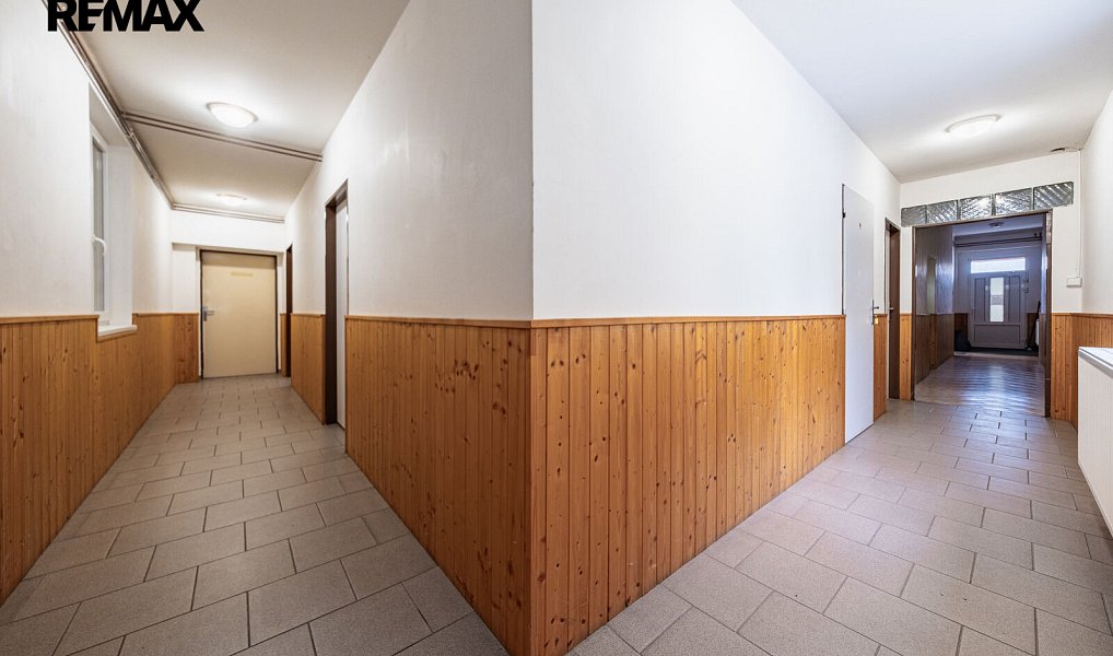 Prodej nájemního domu, činžáku 670 m², Zbrašín – náhled fotky 21
