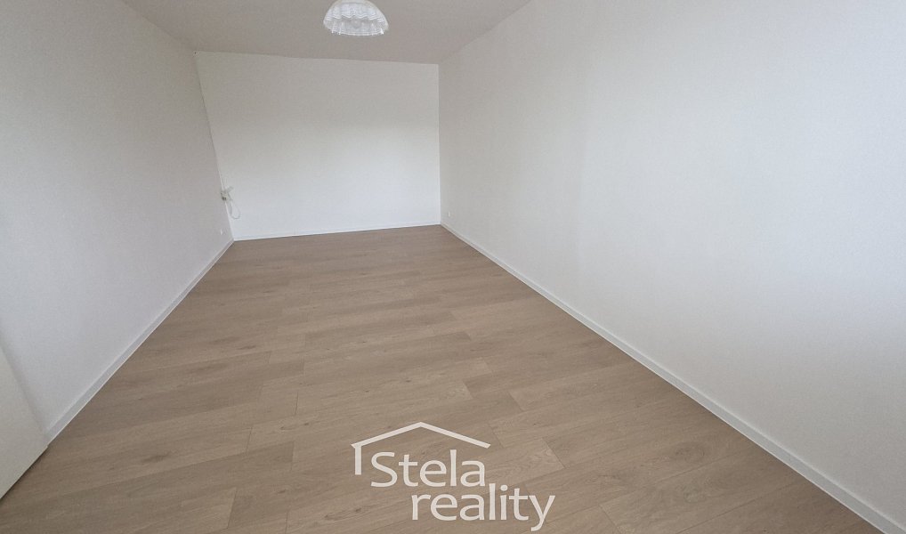 Pronájem bytu 1+1 44 m², Bruntál – náhled fotky 2