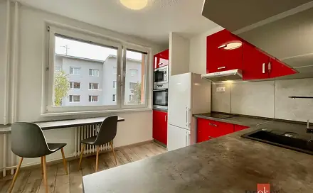 Pronájem bytu 1+1 33 m², Dukelských bojovníků, Znojmo