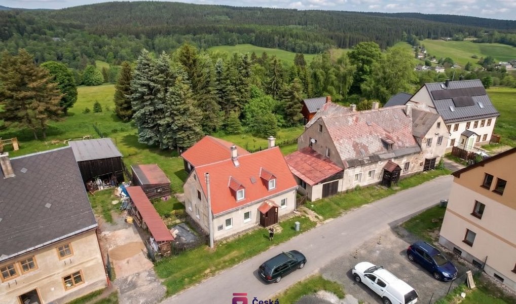 Prodej domu 293 m² s pozemkem 484 m², Vejprty – náhled fotky 3