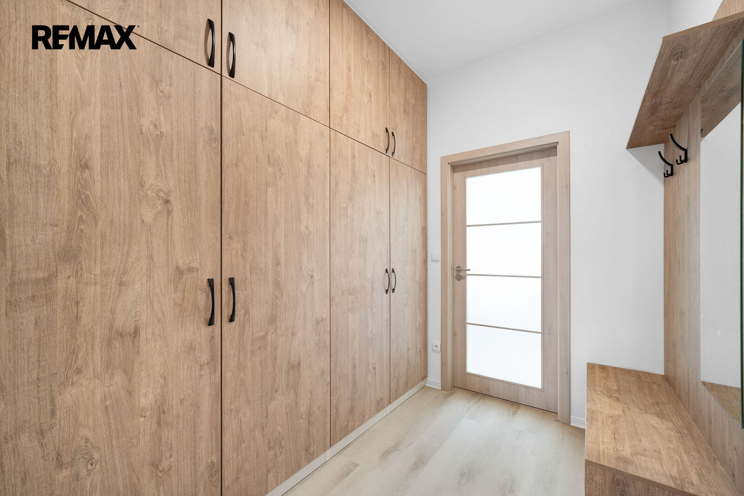 Pronájem bytu 2+kk 56 m² – fotografie 5