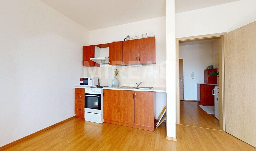 Prodej bytu 1+kk 36 m², Jirny – náhled fotky 4