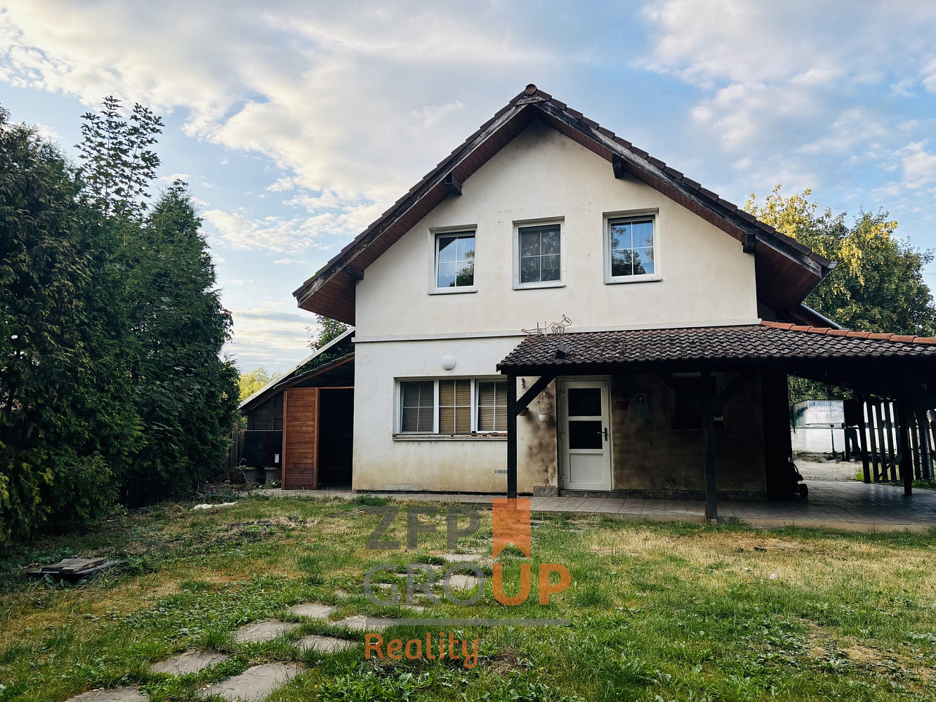 Prodej domu 107 m² s pozemkem 985 m² – fotografie 2