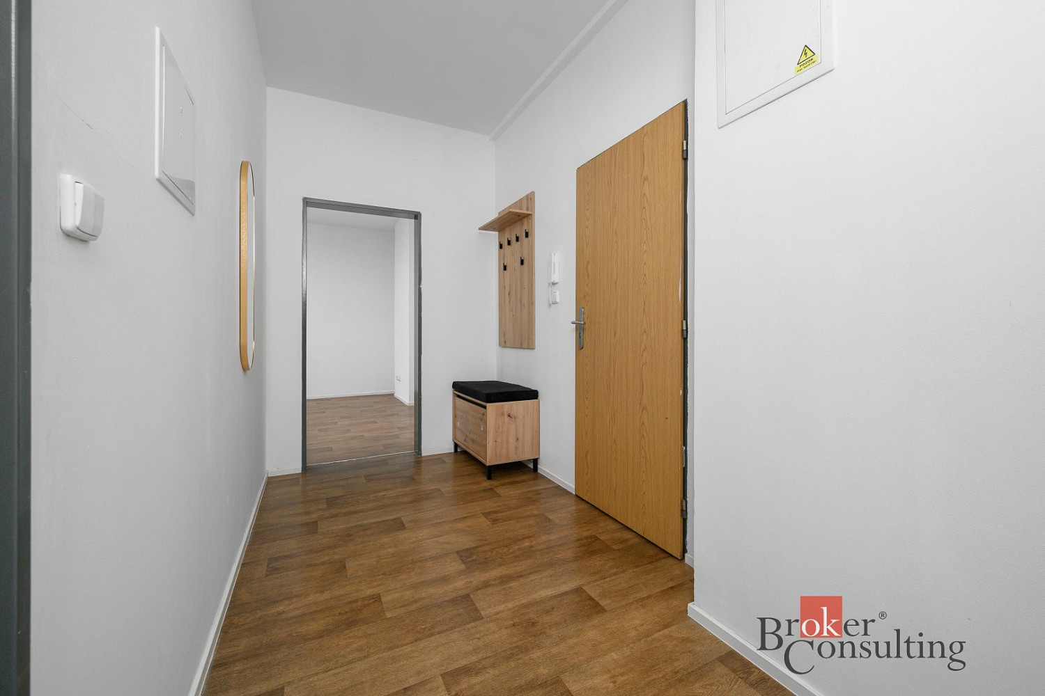 Pronájem bytu 1+kk 33 m² – fotografie 5