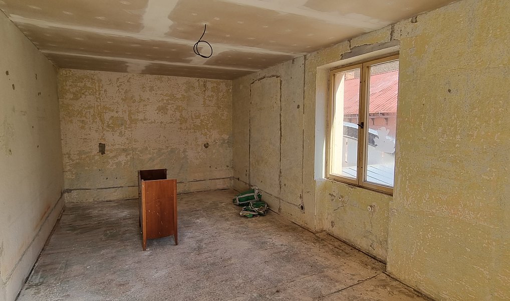 Prodej výrobních prostor 3 769 m², Bečov nad Teplou – náhled fotky 7