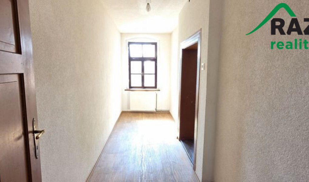 Prodej domu 145 m² s pozemkem 172 m², Tachov – náhled fotky 20