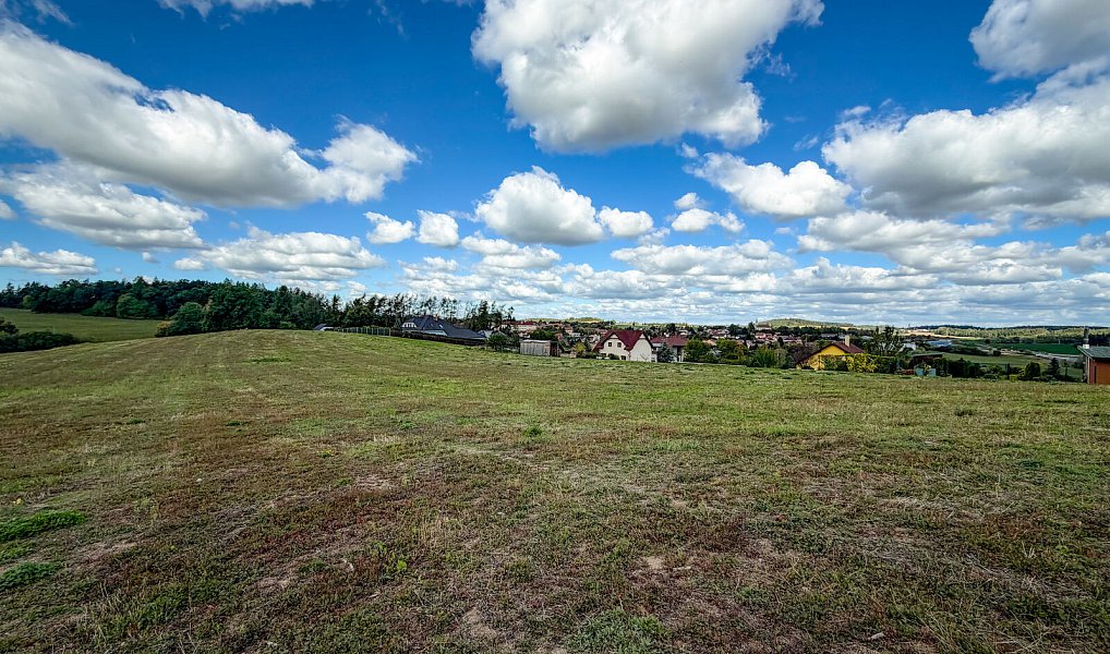 Prodej stavebního pozemku 856 m², Milín – náhled fotky 11