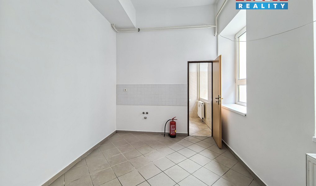 Pronájem obchodních prostor 207 m², Ústí nad Orlicí – náhled fotky 4