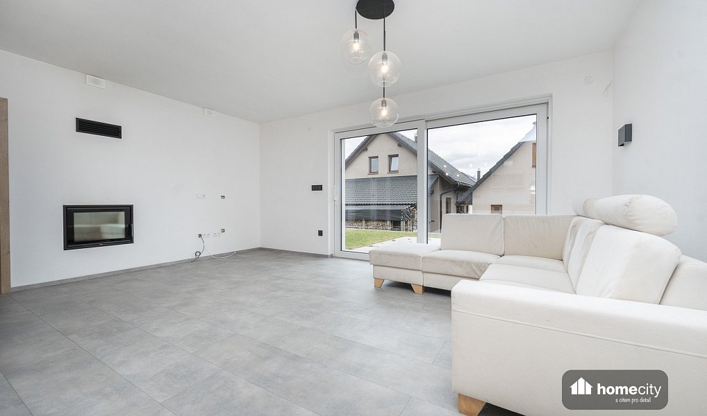 Pronájem domu 139 m² s pozemkem 594 m², Hlinsko – náhled fotky 7