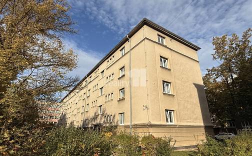 Prodej bytu 3+1 74 m², Schwarzova, Plzeň - Jižní Předměstí