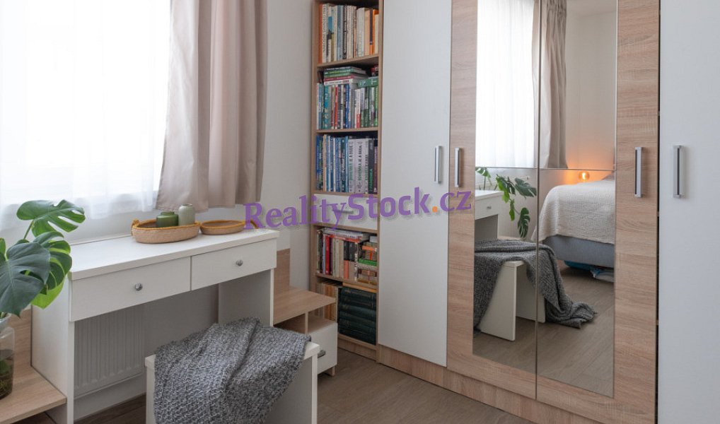Prodej bytu 4+kk 119 m², Praha – náhled fotky 13