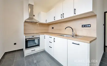 Prodej bytu 2+1 50 m², Jana Vojny, Pacov, okres Pelhřimov
