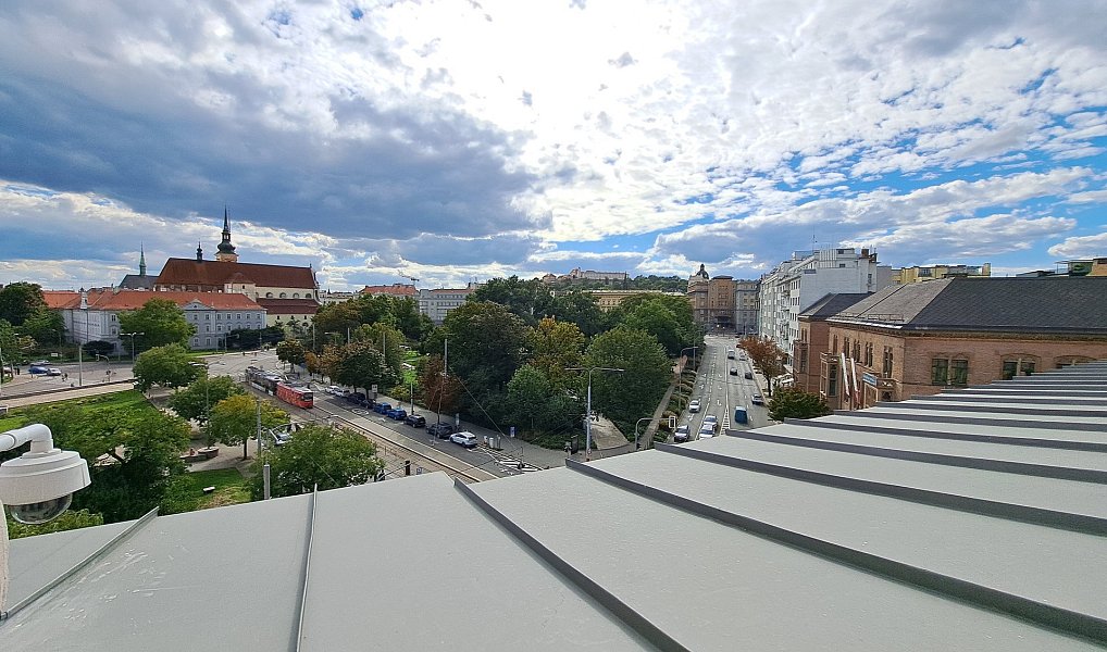 Pronájem bytu 2+kk 58 m², Brno – náhled fotky 9