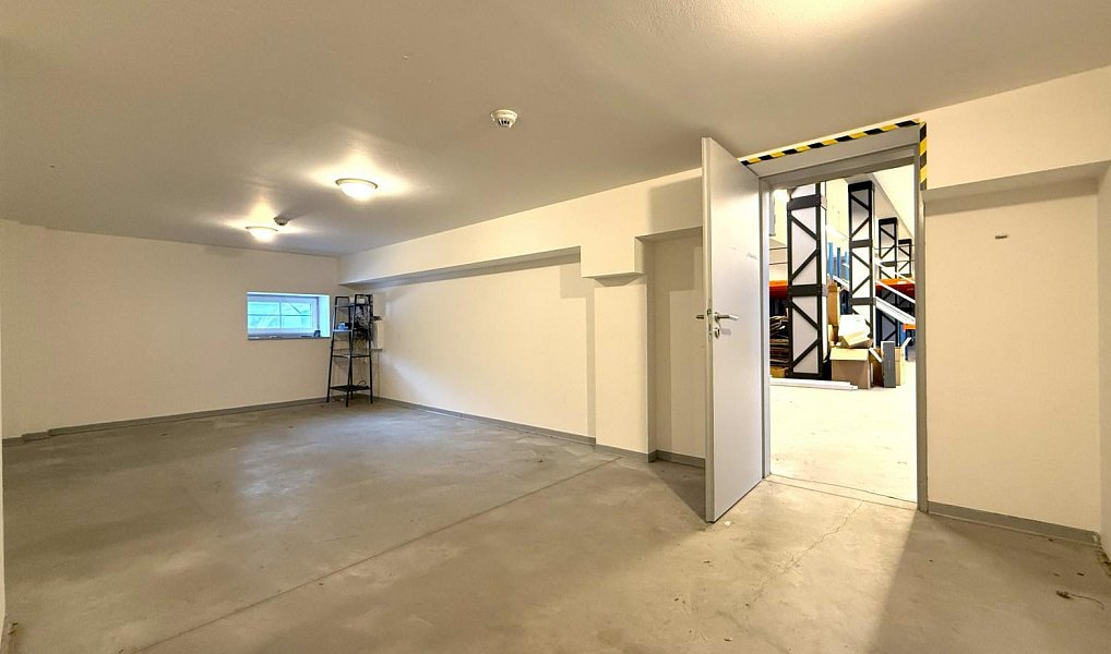 Pronájem obchodních prostor 468 m², Praha – náhled fotky 10