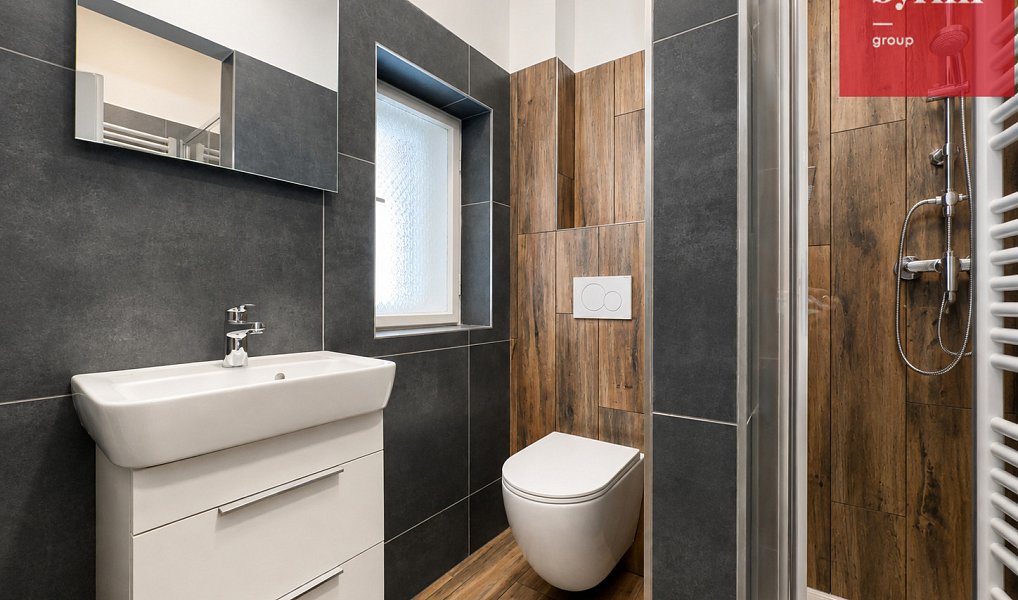 Pronájem domu 200 m² s pozemkem 800 m², Holasovice – náhled fotky 5