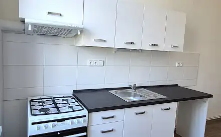Pronájem bytu 3+1 75 m², Pražská, Jablonec nad Nisou