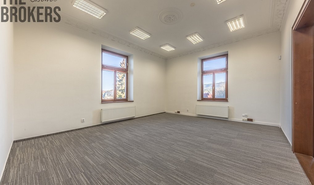 Pronájem kanceláře 230 m², Liberec – náhled fotky 7