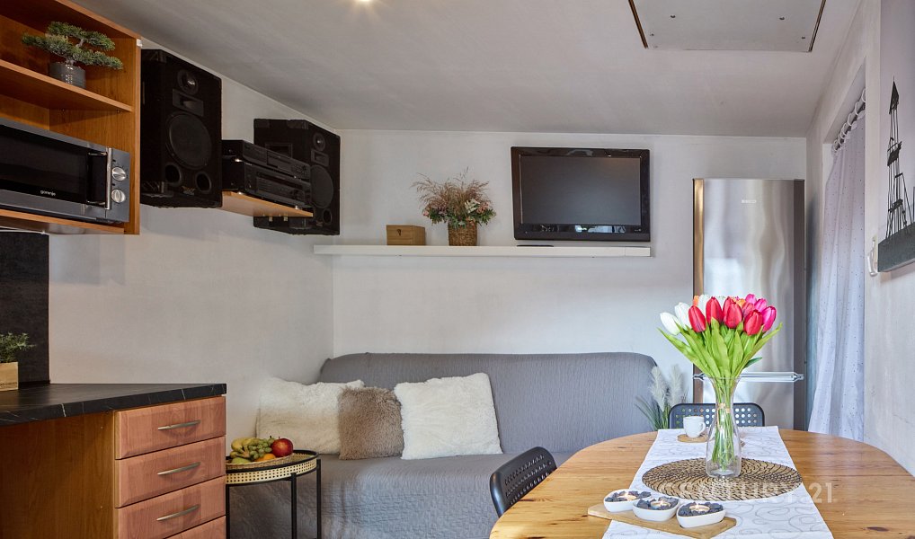 Prodej domu 260 m² s pozemkem 457 m², Ladná – náhled fotky 36