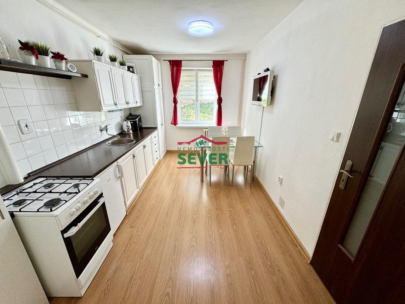Prodej bytu 1+1 43 m² – fotografie 3