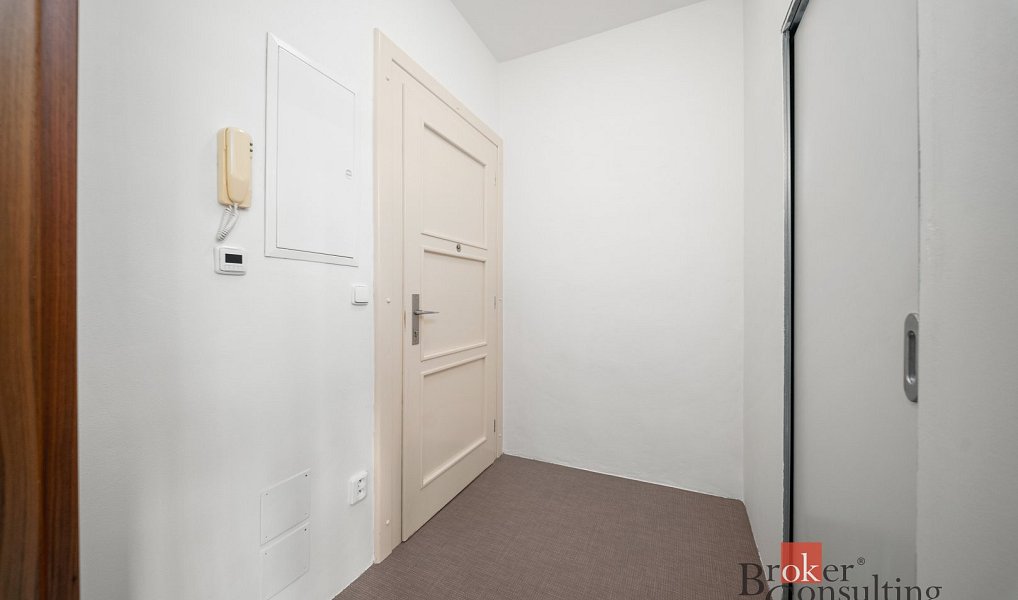 Prodej bytu 2+kk 53 m², Hradec Králové – náhled fotky 11