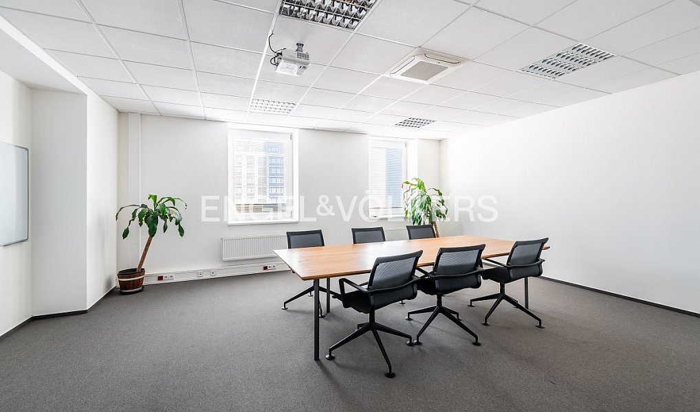 Pronájem kanceláře 788 m², Praha – náhled fotky 4