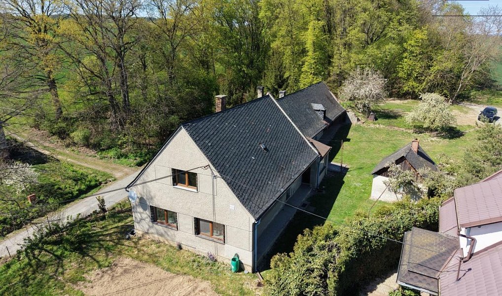 Prodej domu 250 m² s pozemkem 2 537 m², Mohelnice – náhled fotky 7