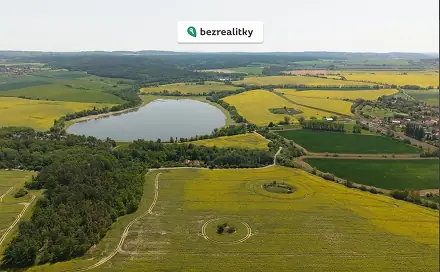 Prodej pole 105 000 m², Blatno, okres Louny